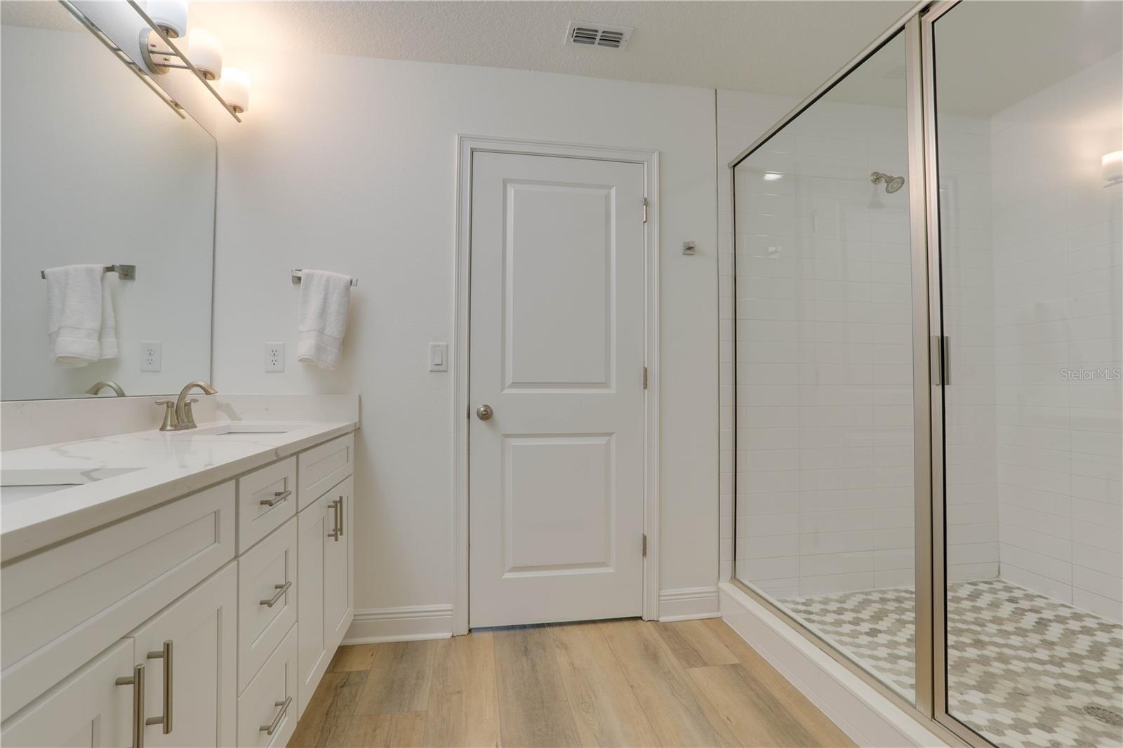 1401 E MICHIGAN ST, ORLANDO, FL, 32806