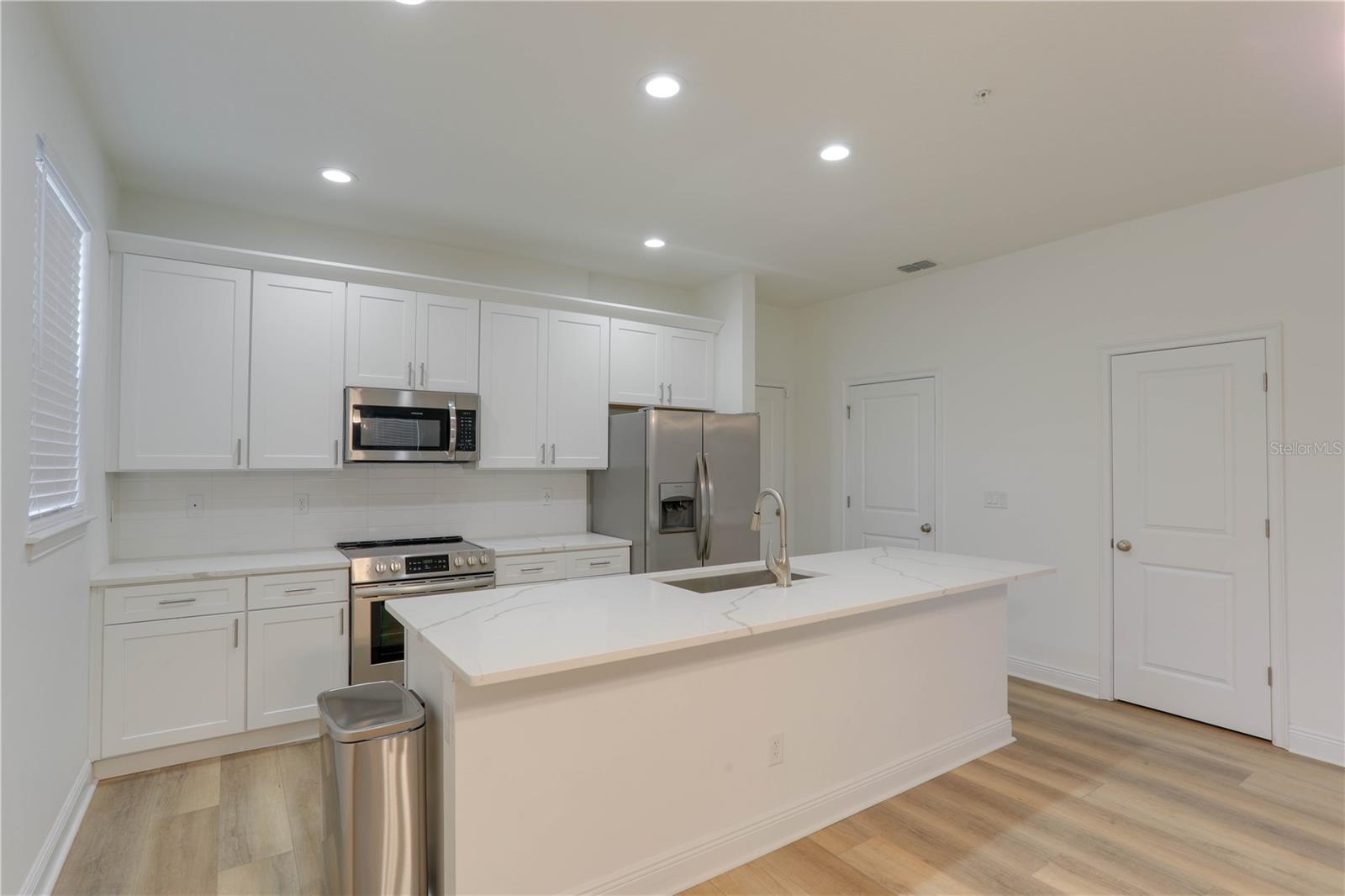 1401 E MICHIGAN ST, ORLANDO, FL, 32806