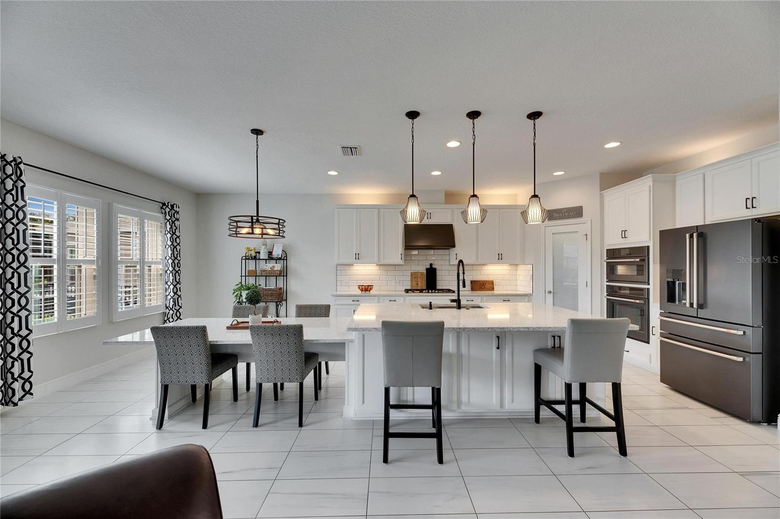 7528 PARADISO DR, APOLLO BEACH, FL, 33572