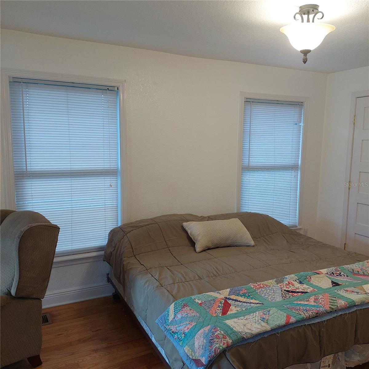 1001 W BAKER ST, PLANT CITY, FL, 33563