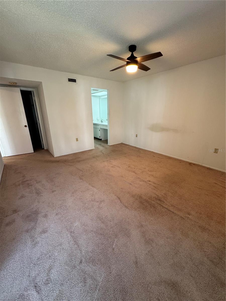 106 LAKESIDE CT, OLDSMAR, FL, 34677