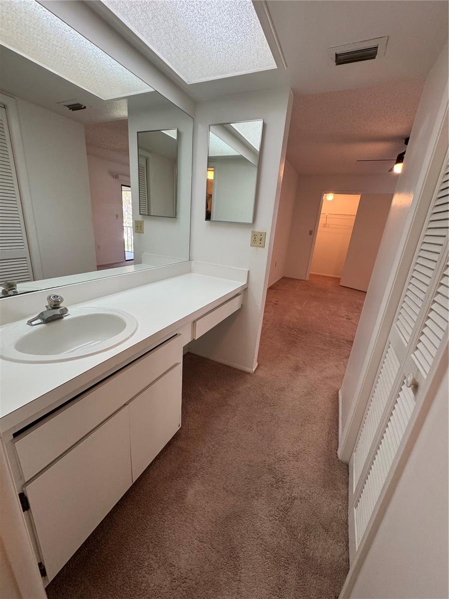 106 LAKESIDE CT, OLDSMAR, FL, 34677