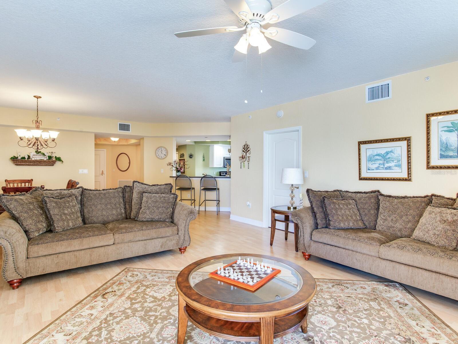 11 SAN MARCO ST #807, CLEARWATER BEACH, FL, 33767