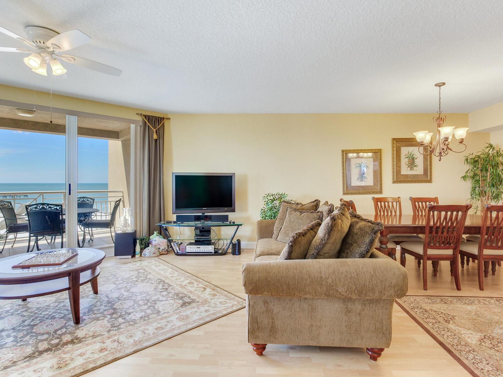 11 SAN MARCO ST #807, CLEARWATER BEACH, FL, 33767