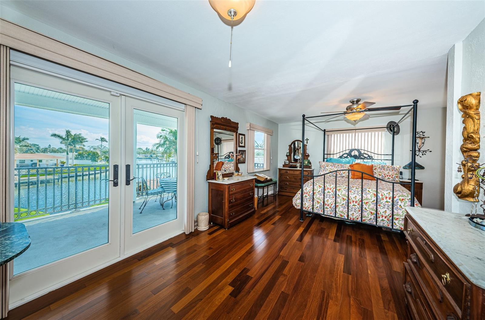 4937 DOVER ST NE, ST PETERSBURG, FL, 33703