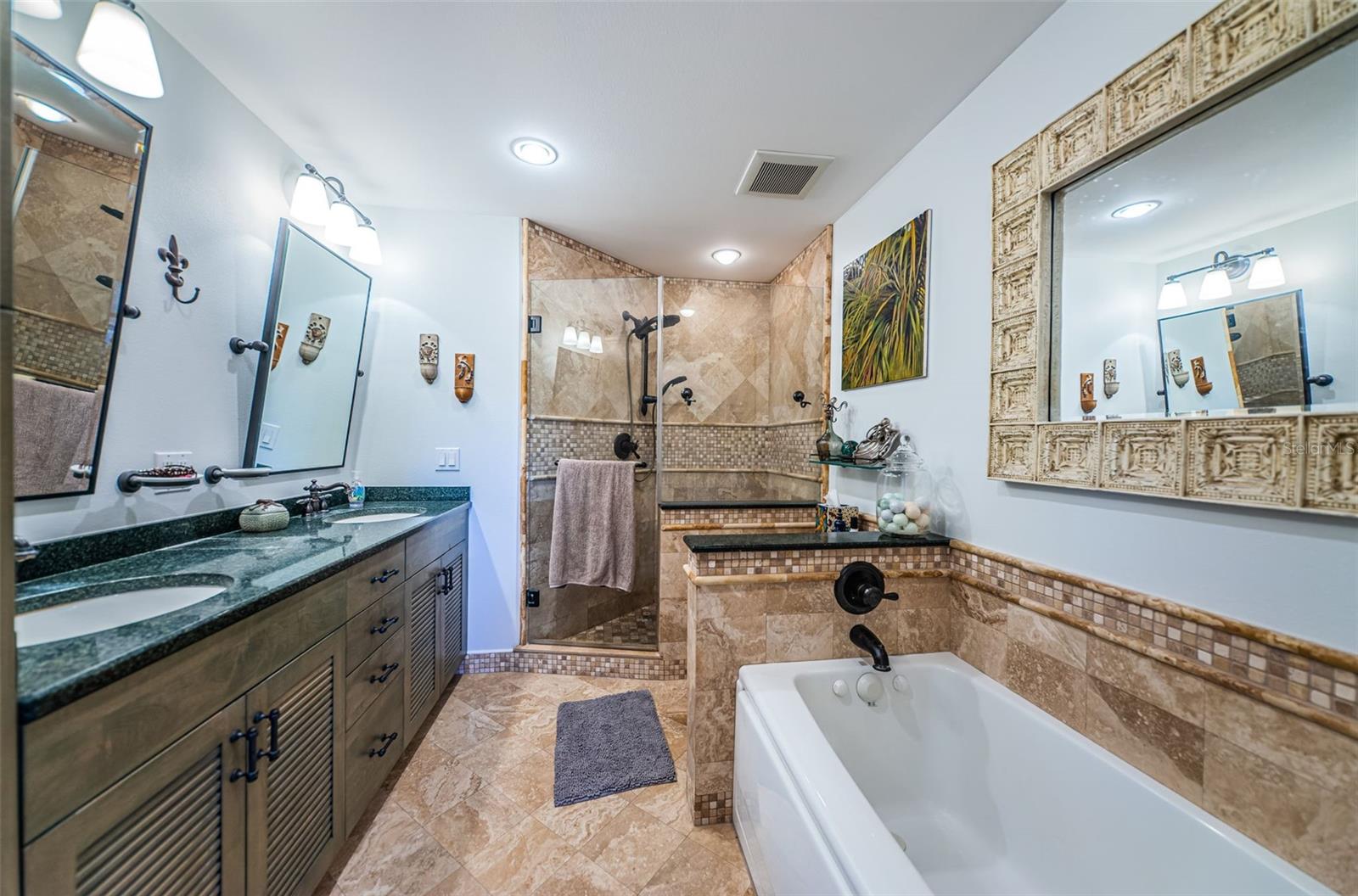 4937 DOVER ST NE, ST PETERSBURG, FL, 33703