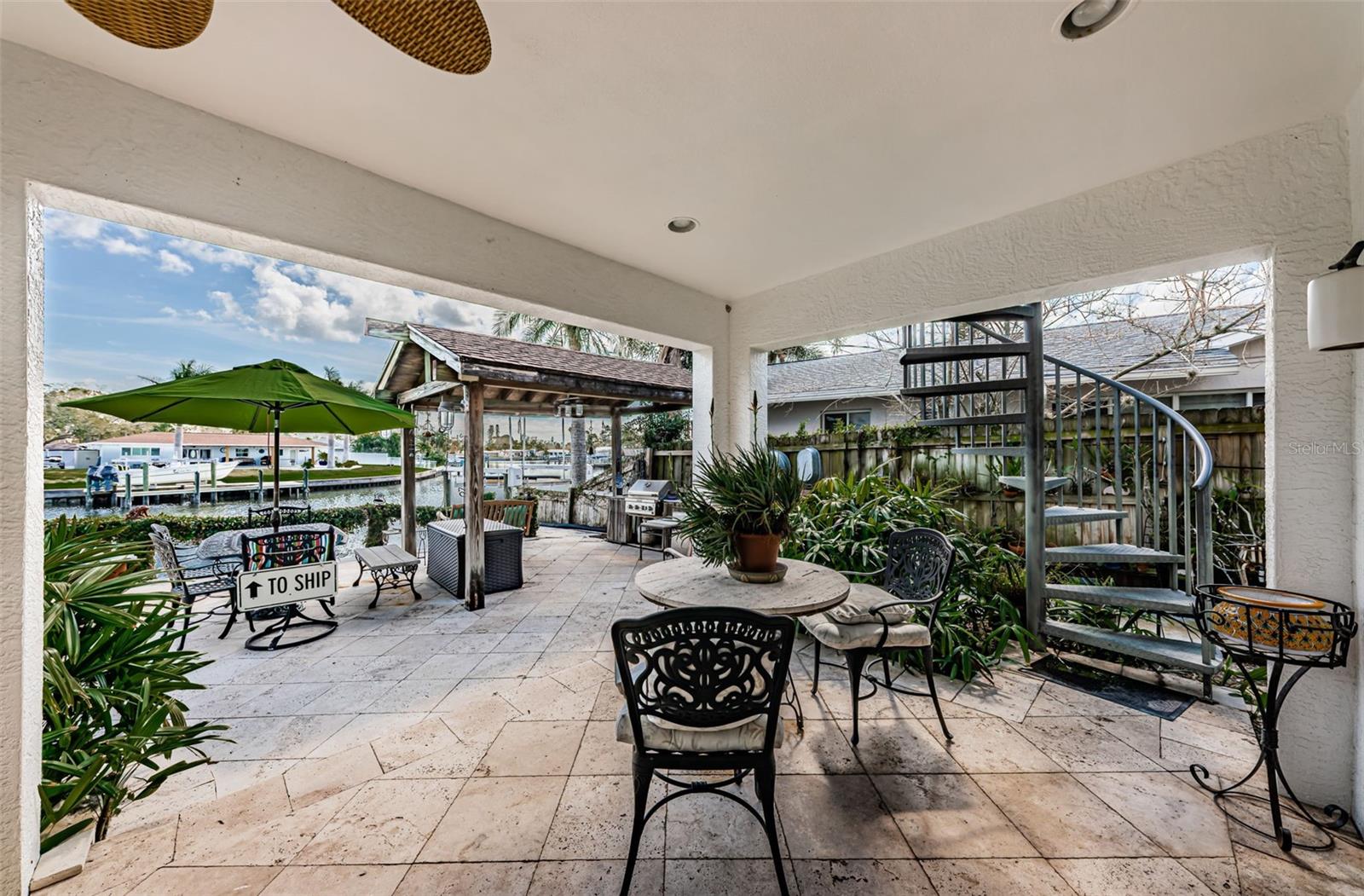 4937 DOVER ST NE, ST PETERSBURG, FL, 33703