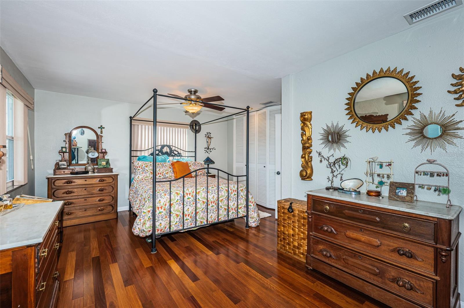 4937 DOVER ST NE, ST PETERSBURG, FL, 33703