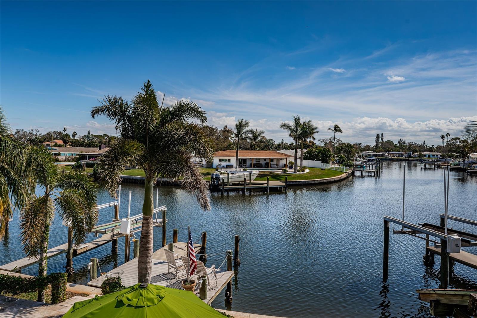 4937 DOVER ST NE, ST PETERSBURG, FL, 33703