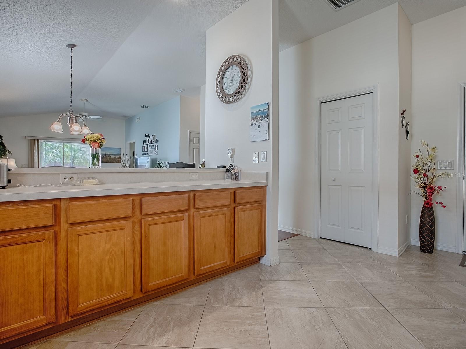 2367 CAMDEN TER, THE VILLAGES, FL, 32162