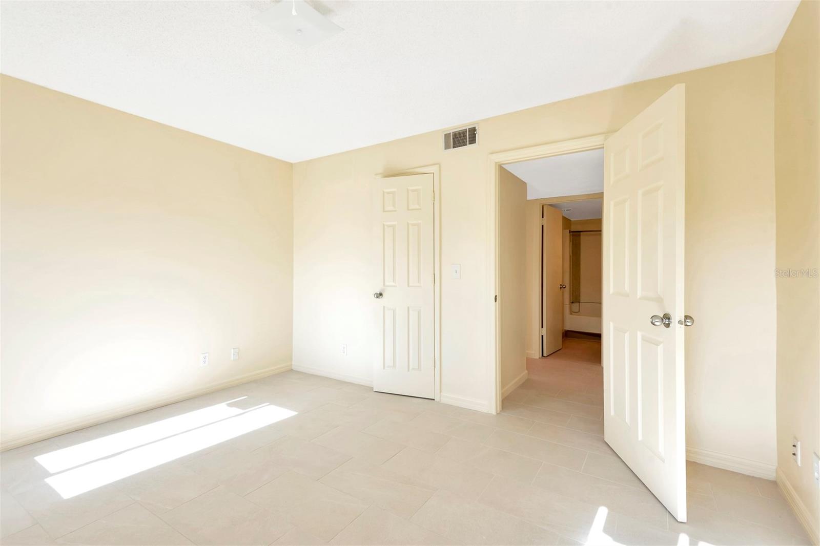 48 CLUB HOUSE DR #106, PALM COAST, FL, 32137