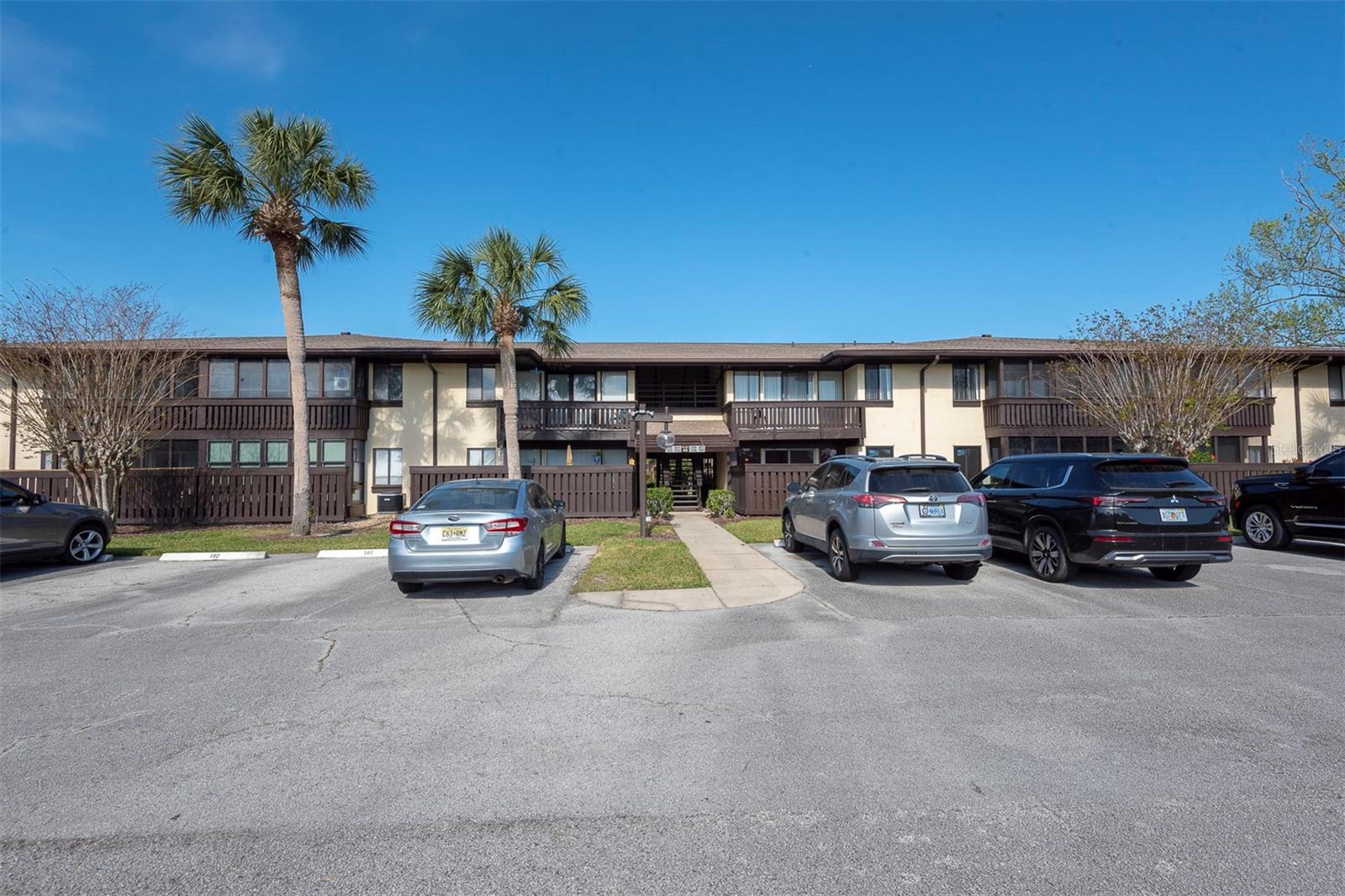 48 CLUB HOUSE DR #106, PALM COAST, FL, 32137