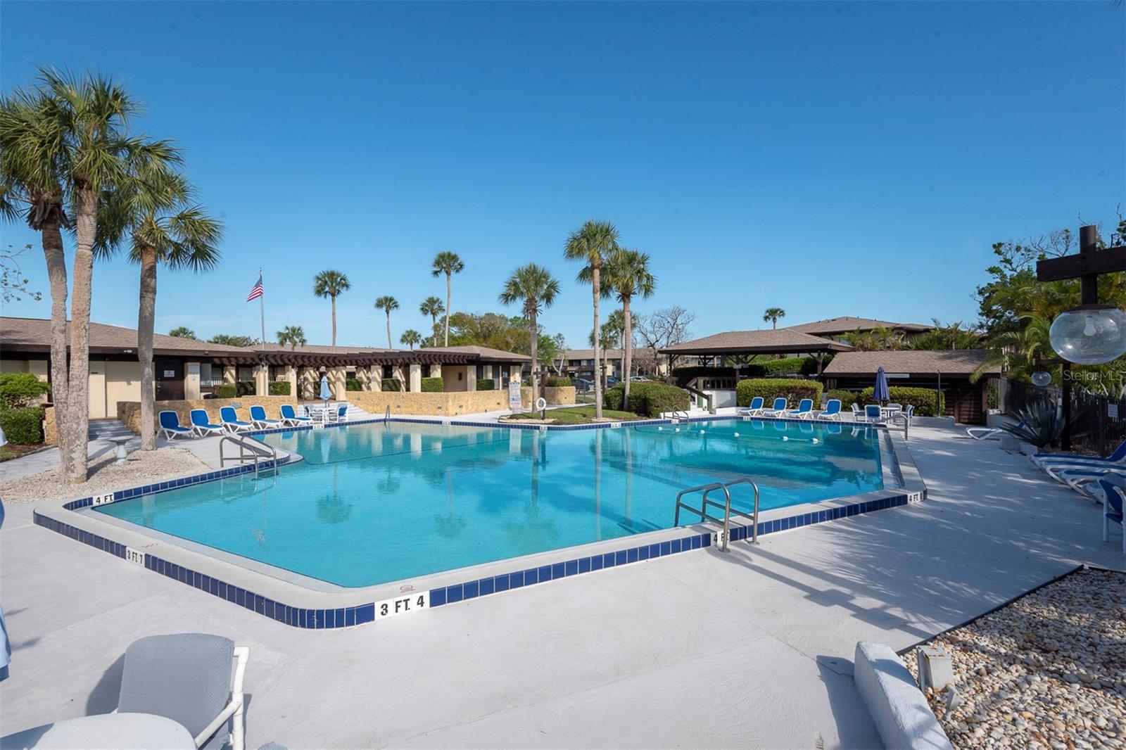 48 CLUB HOUSE DR #106, PALM COAST, FL, 32137