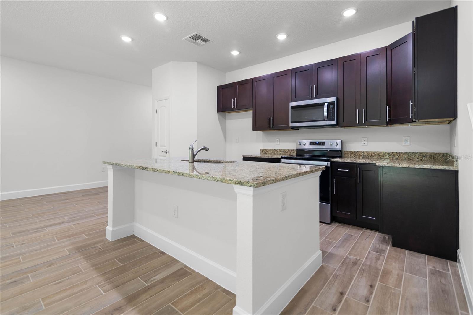 559 CORONADO COVE RD, NEW SMYRNA BEACH, FL, 32168