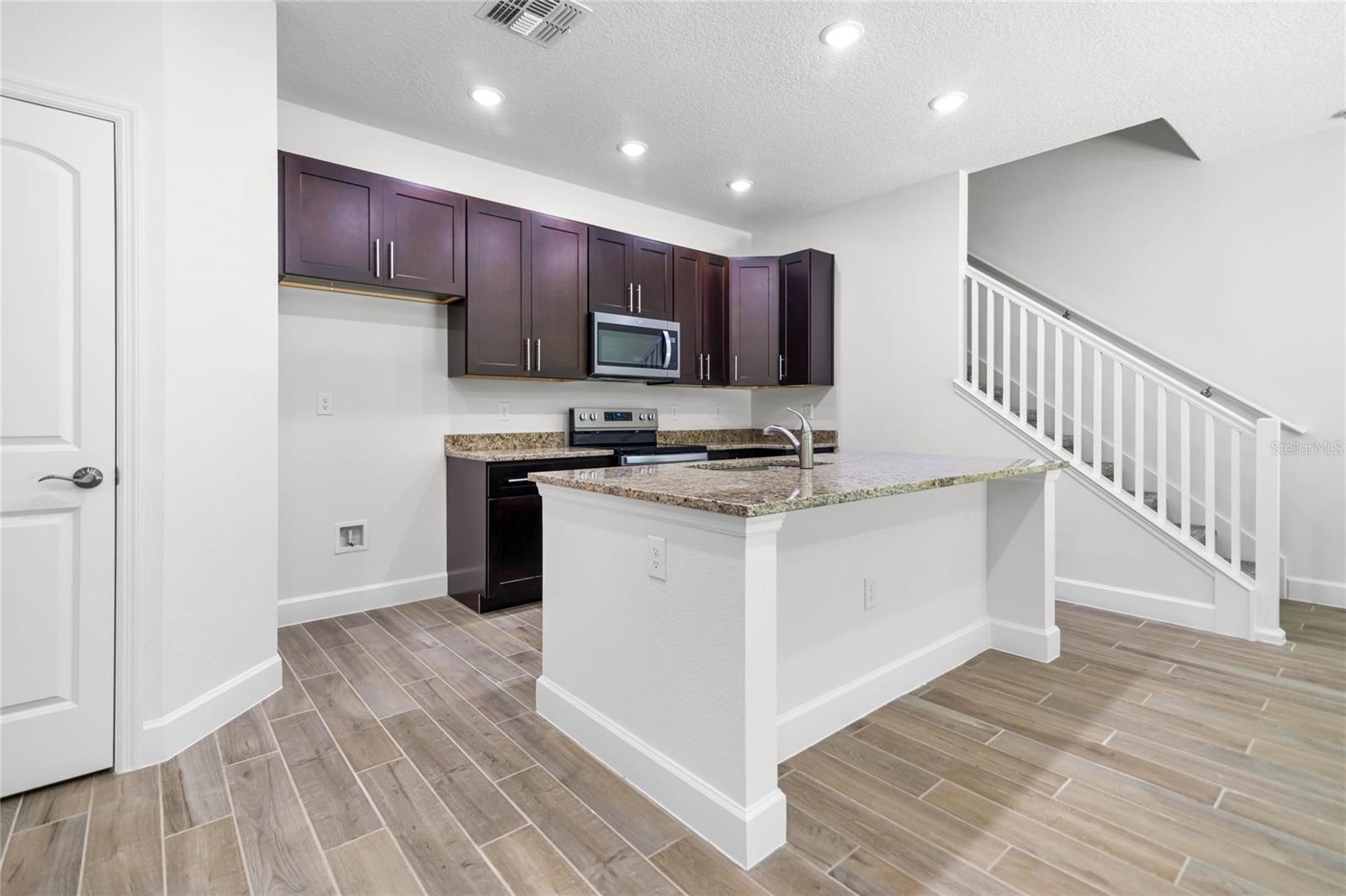 559 CORONADO COVE RD, NEW SMYRNA BEACH, FL, 32168