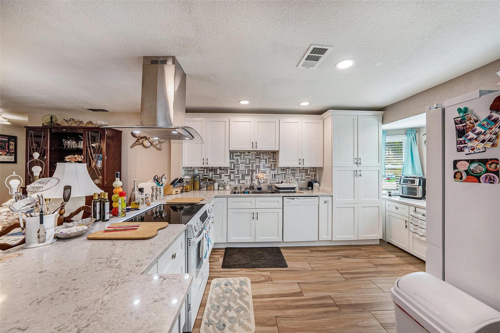 8711 BEAVER LN #4, PORT RICHEY, FL, 34668