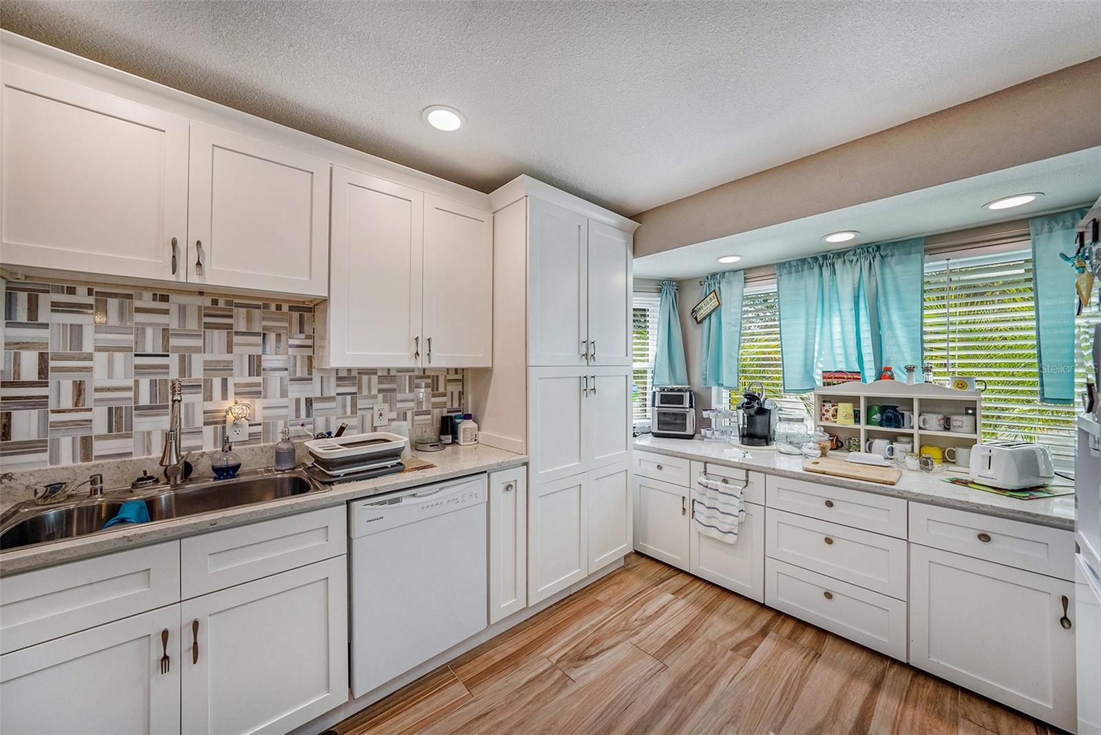 8711 BEAVER LN #4, PORT RICHEY, FL, 34668