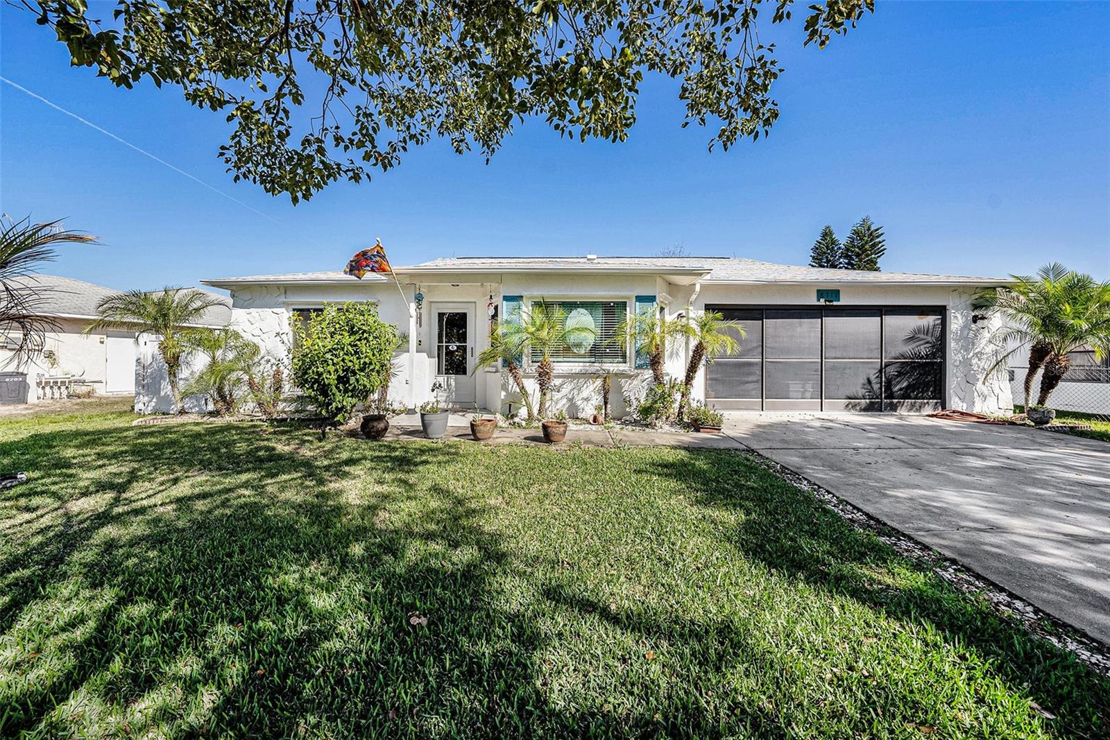 8711 BEAVER LN #4, PORT RICHEY, FL, 34668