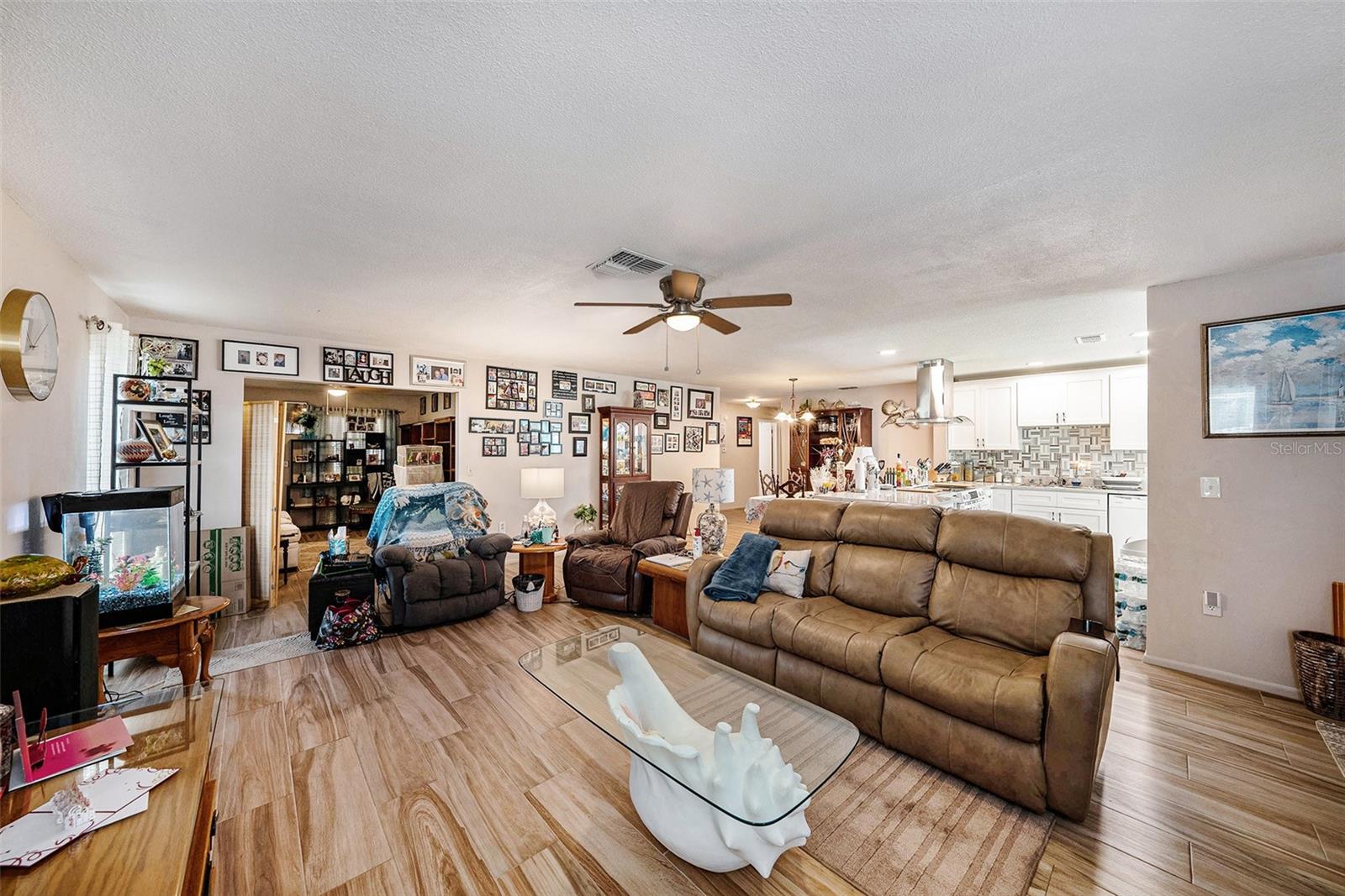 8711 BEAVER LN #4, PORT RICHEY, FL, 34668