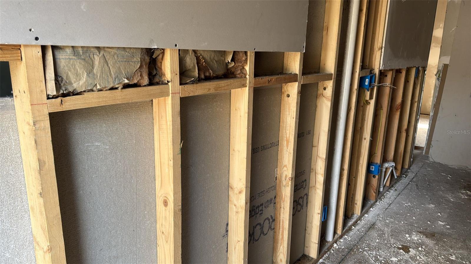 P4933730 Property Photo