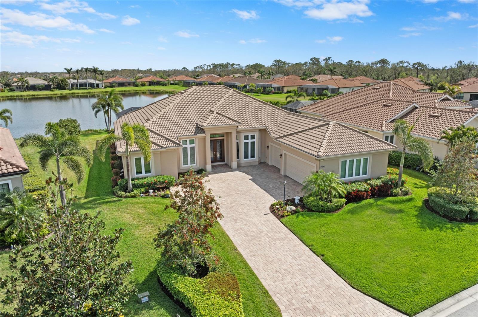 9641 CARNOUSTIE PL, BRADENTON, FL, 34211