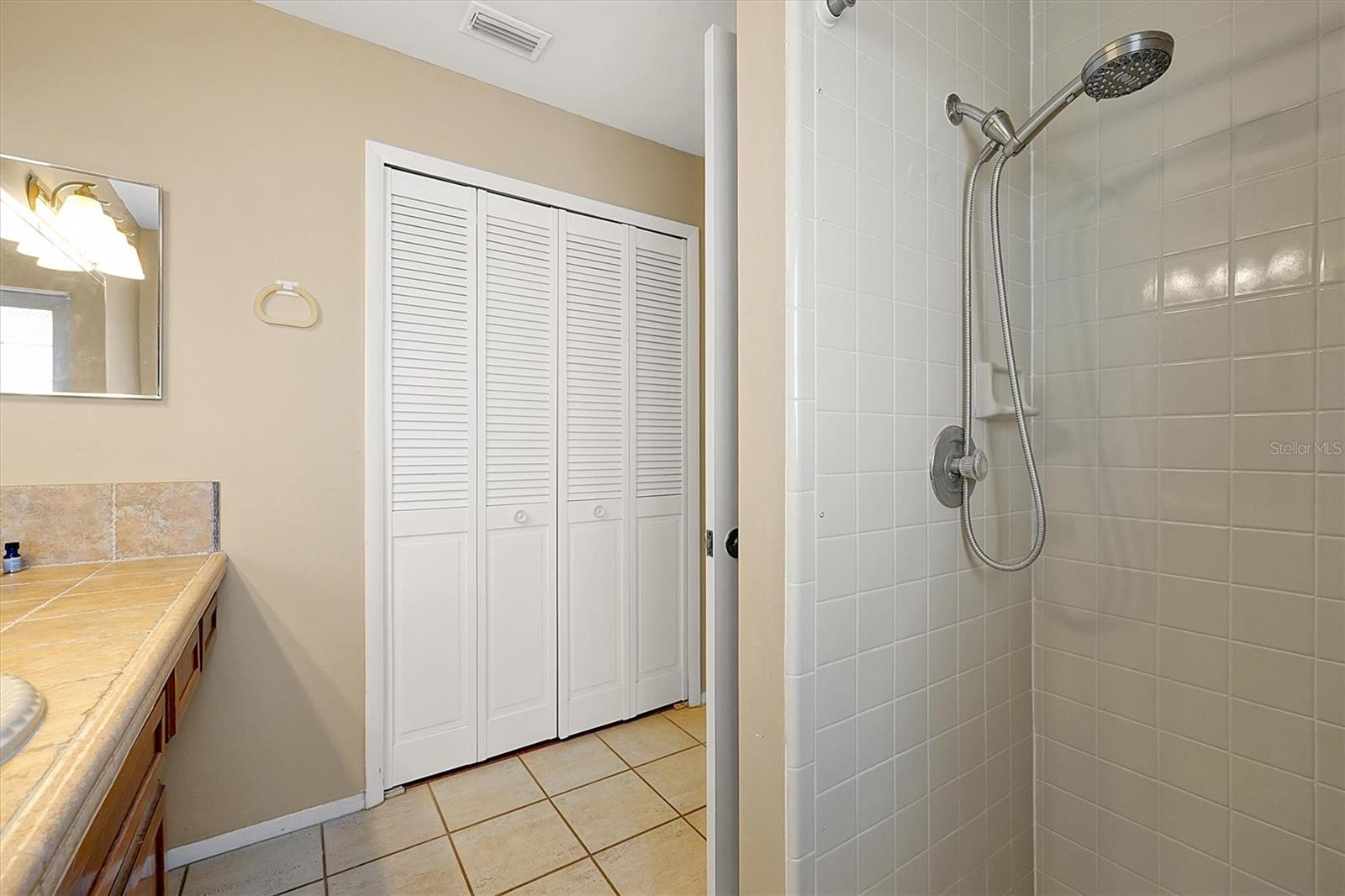 9236 BATON ROUGE DR, ORLANDO, FL, 32818