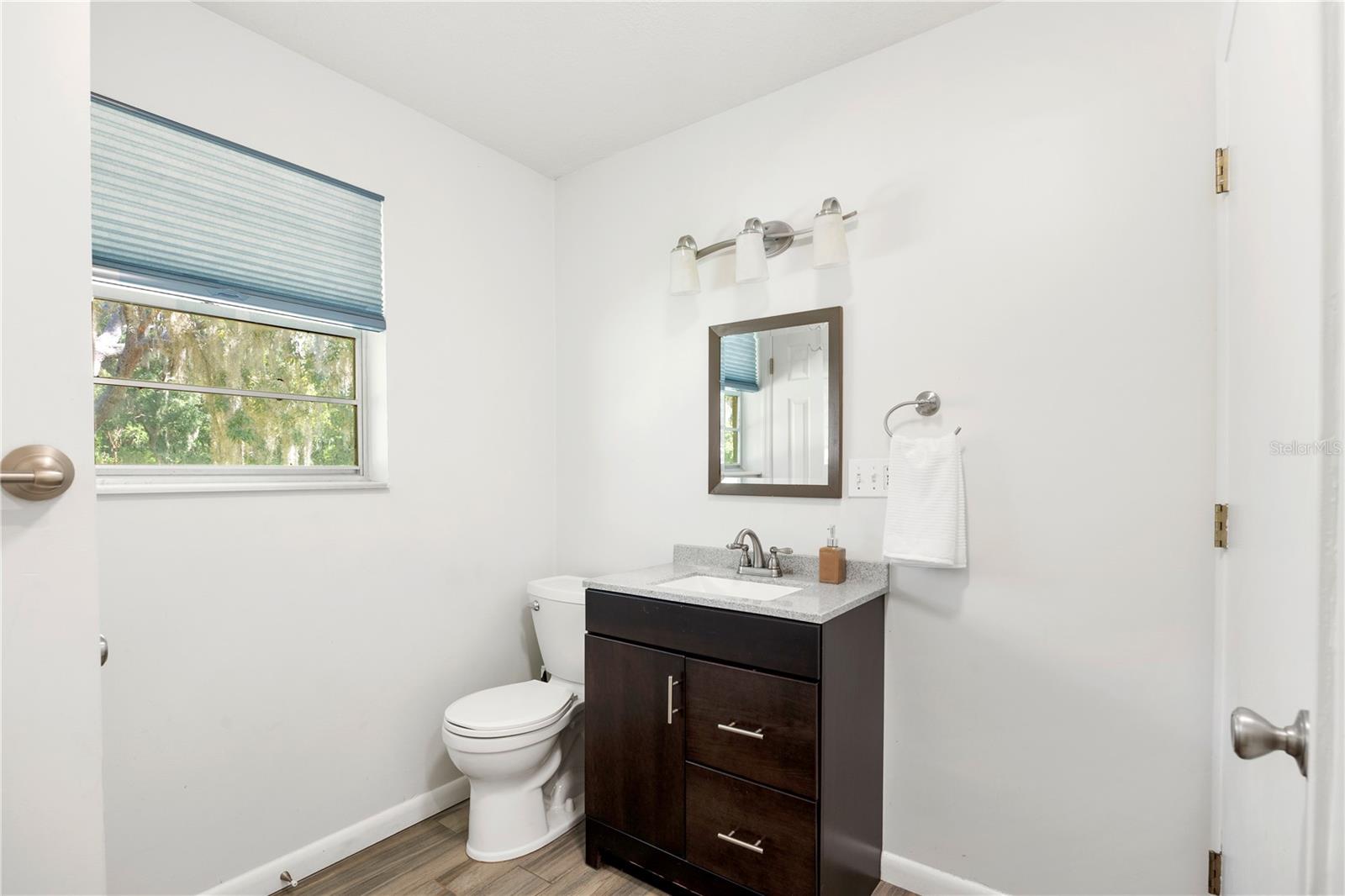 150 LONG LAKE RD, HAWTHORNE, FL, 32640
