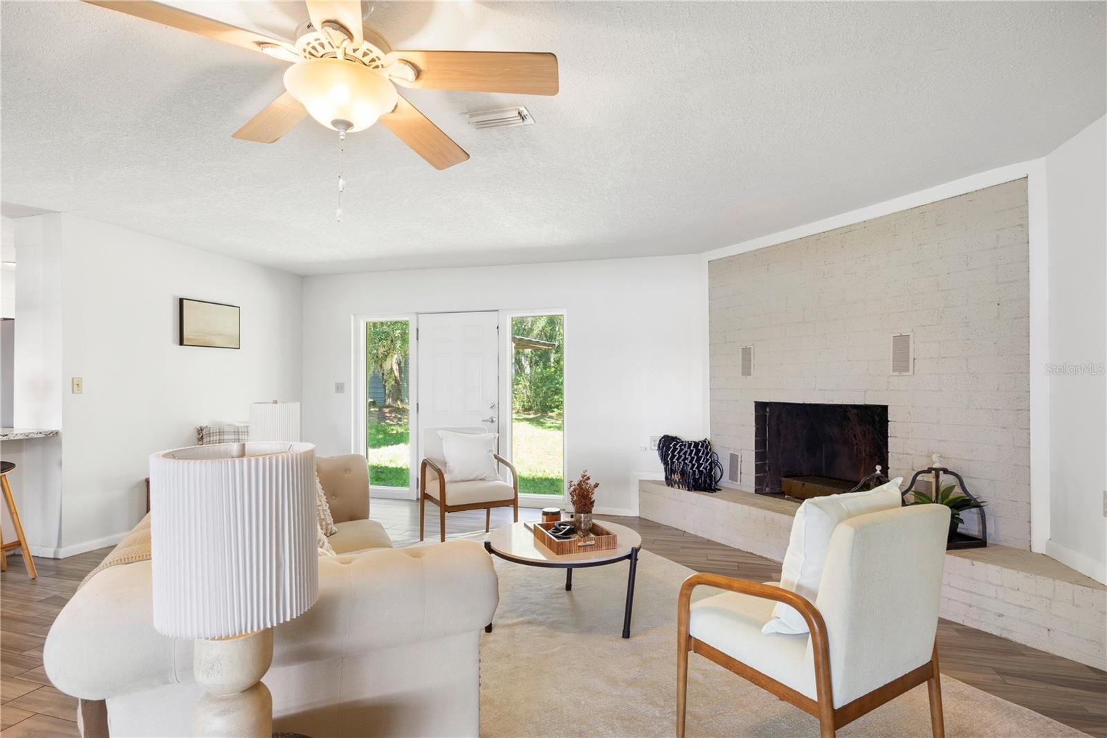 150 LONG LAKE RD, HAWTHORNE, FL, 32640