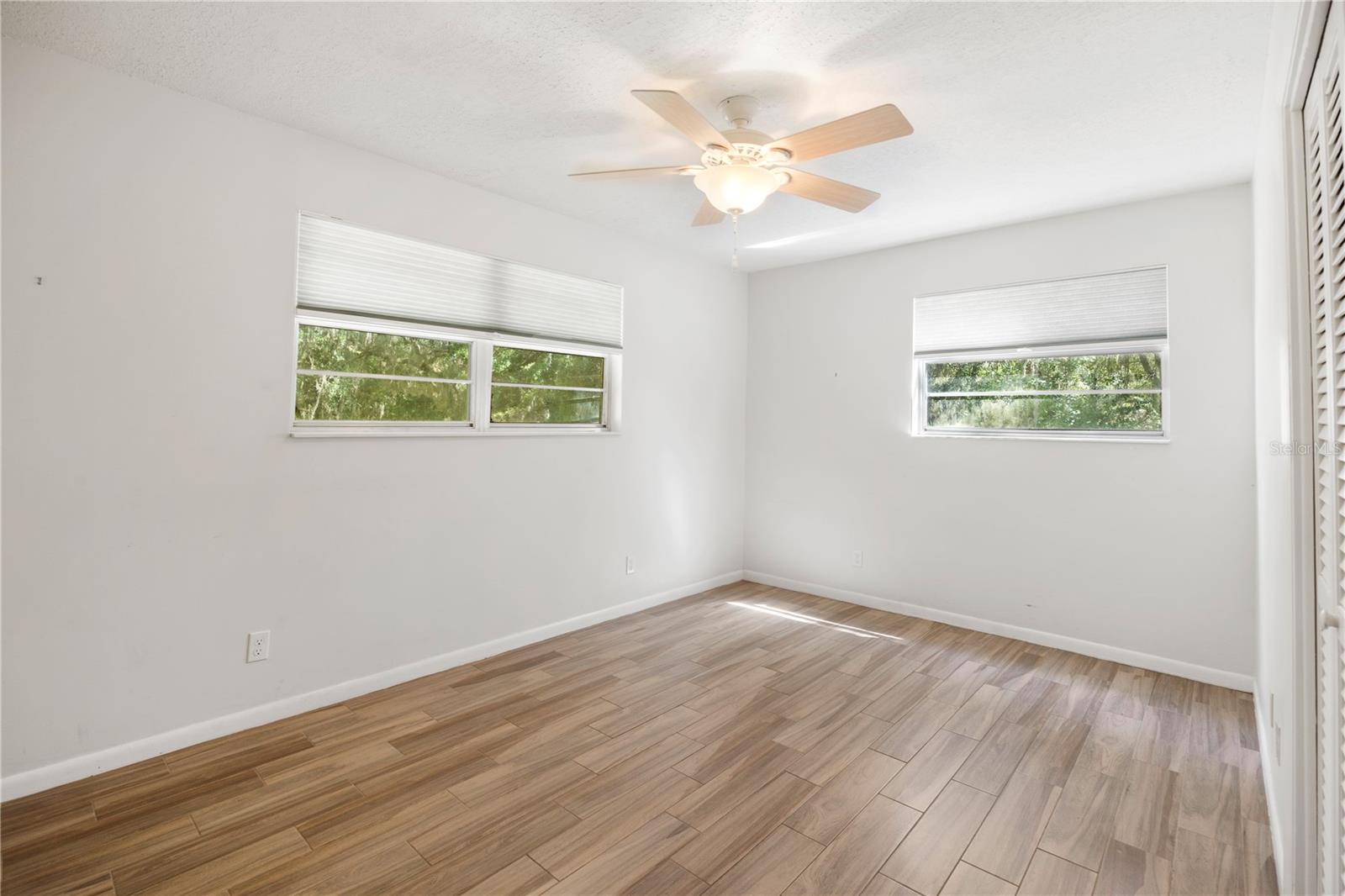 150 LONG LAKE RD, HAWTHORNE, FL, 32640