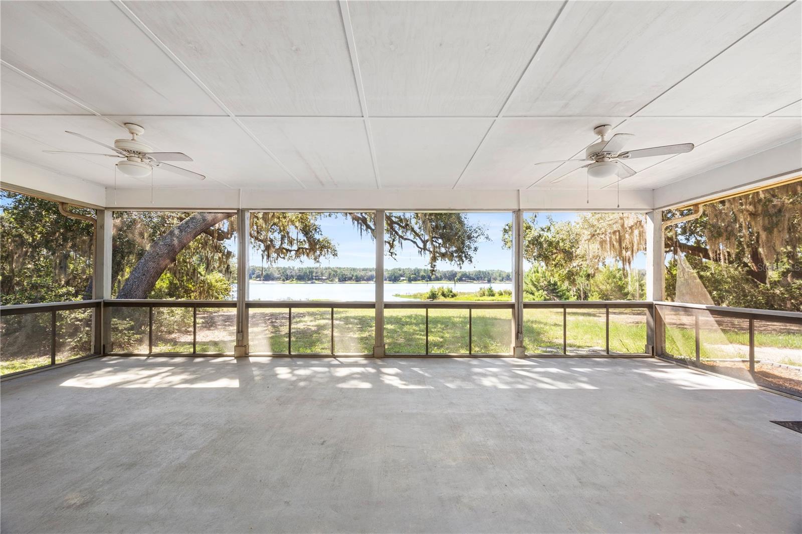 150 LONG LAKE RD, HAWTHORNE, FL, 32640