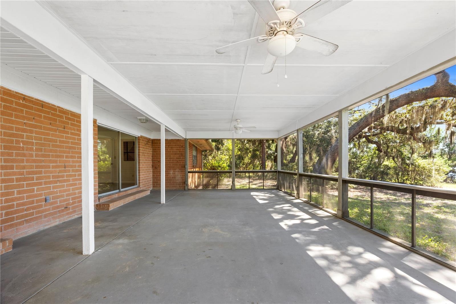 150 LONG LAKE RD, HAWTHORNE, FL, 32640