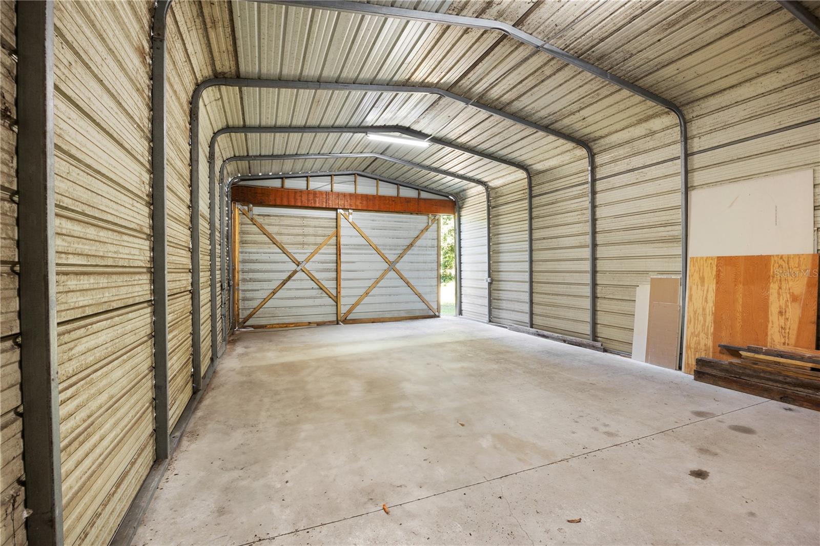 150 LONG LAKE RD, HAWTHORNE, FL, 32640
