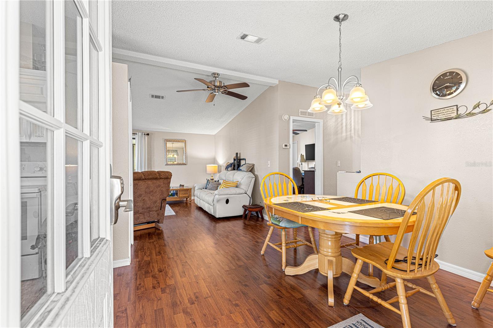 1854 W SCHWARTZ BLVD, LADY LAKE, FL, 32159