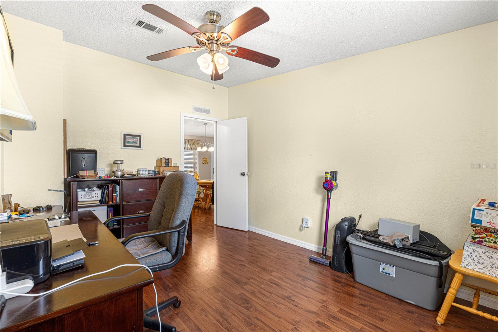 1854 W SCHWARTZ BLVD, LADY LAKE, FL, 32159