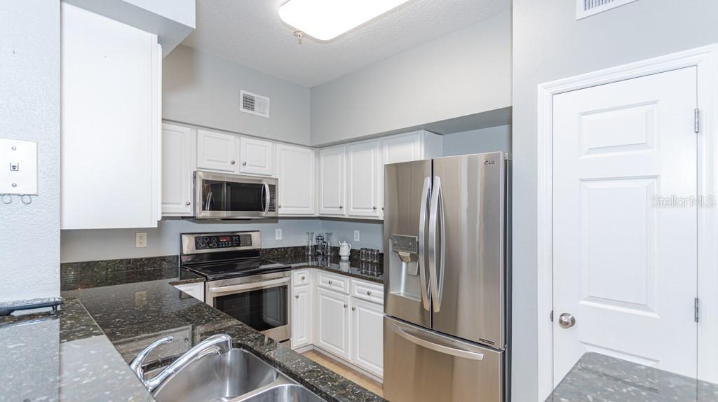 2010 E PALM AVE #14206, TAMPA, FL, 33605