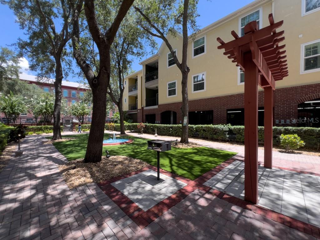 2010 E PALM AVE #14206, TAMPA, FL, 33605