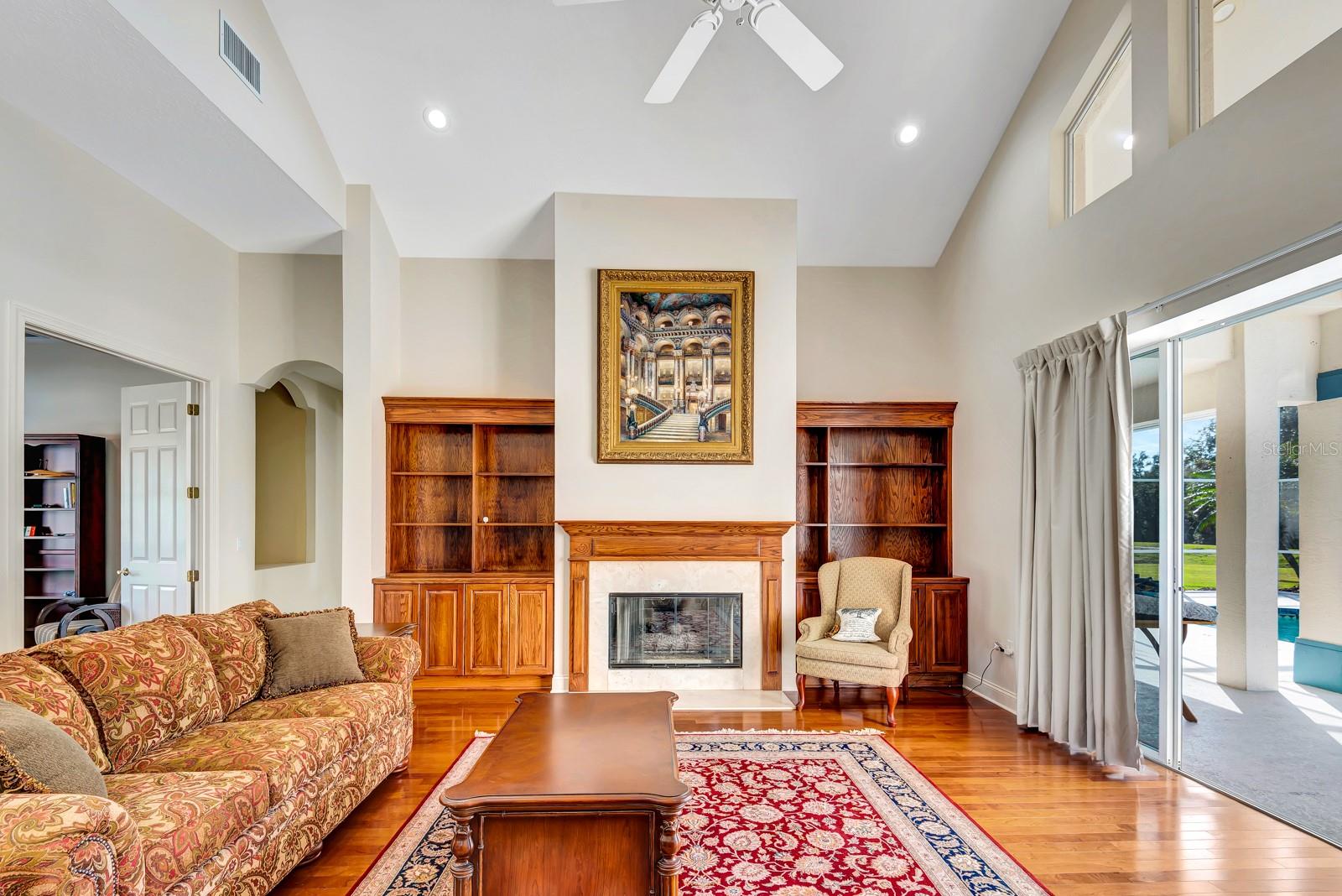 A4640614 Property Photo