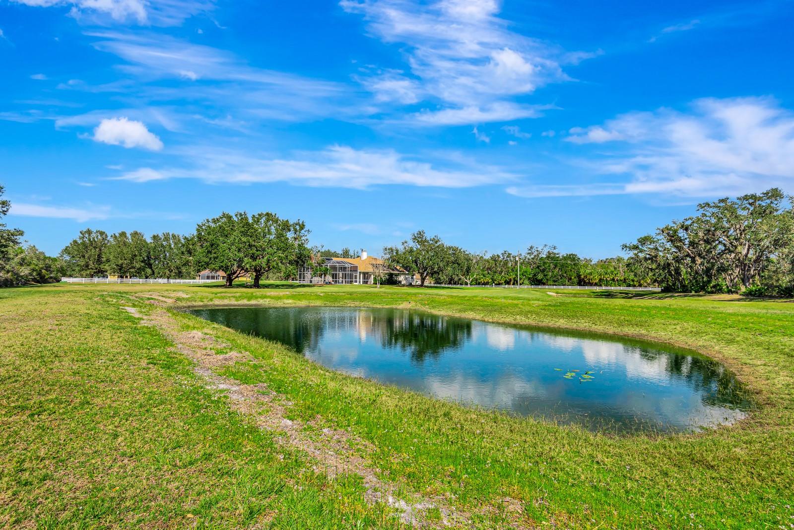 A4640614 Property Photo