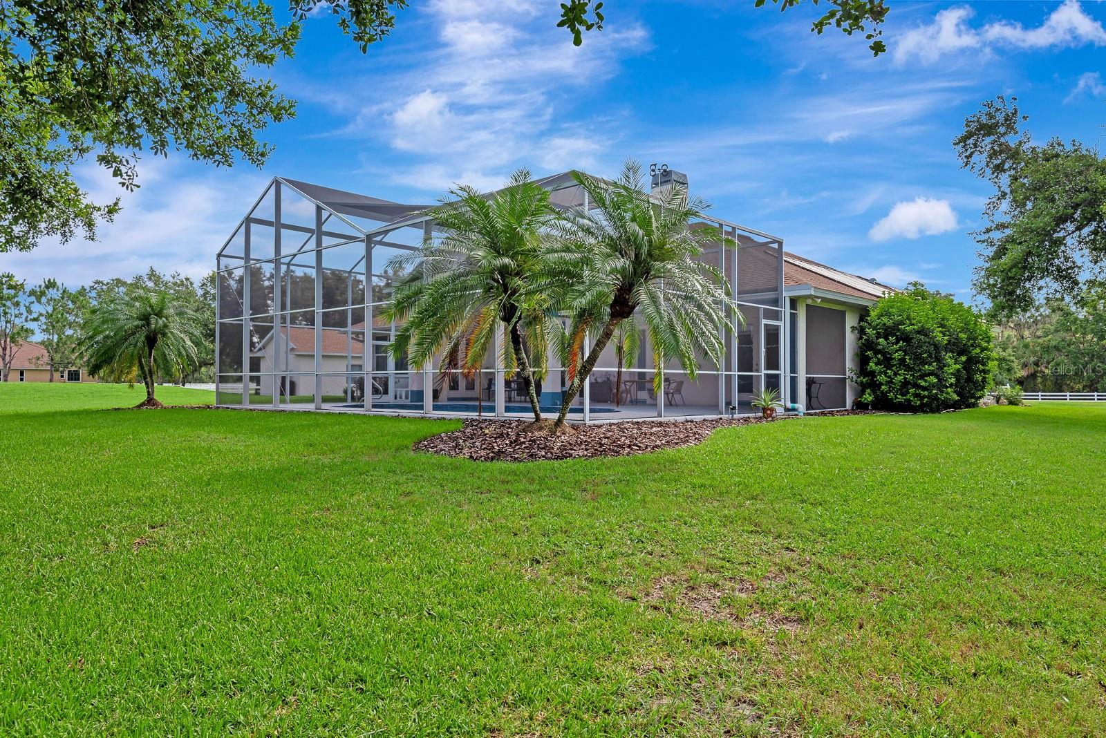 A4640614 Property Photo