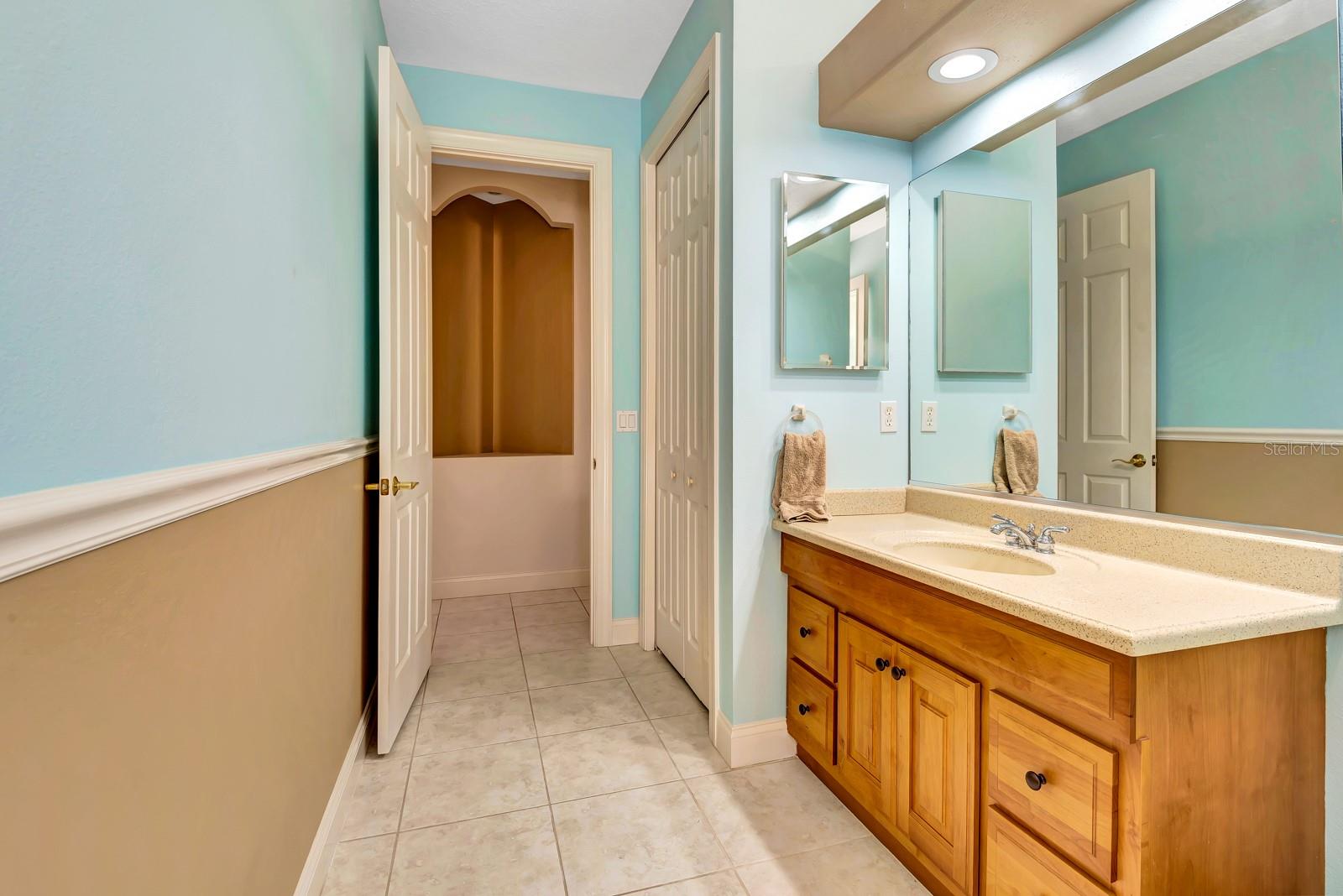 A4640614 Property Photo
