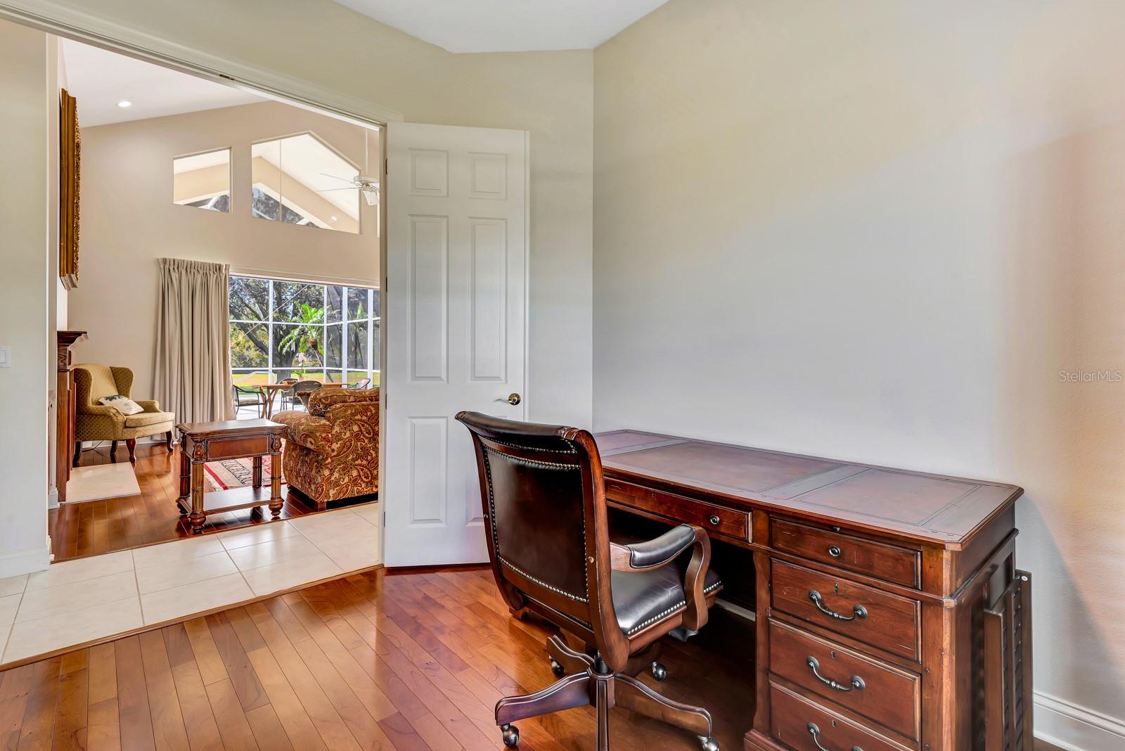 A4640614 Property Photo