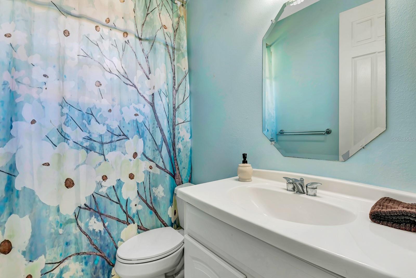 A4640614 Property Photo
