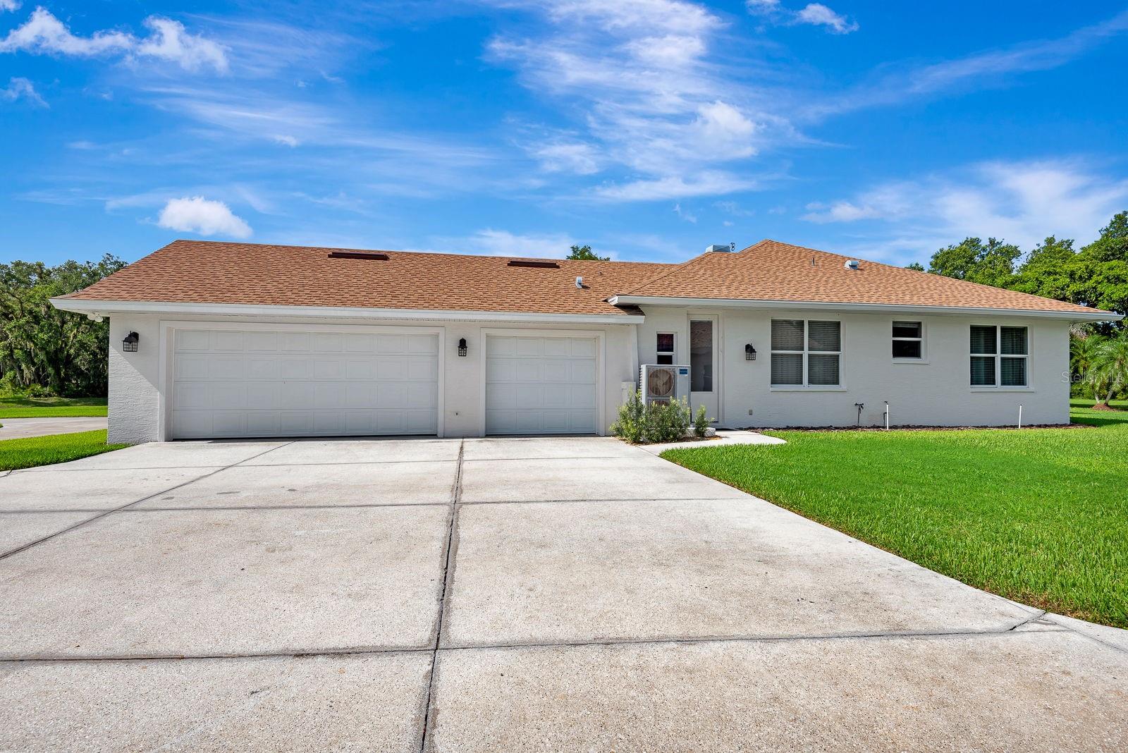 A4640614 Property Photo