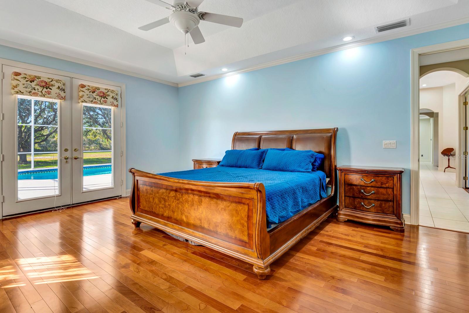 A4640614 Property Photo