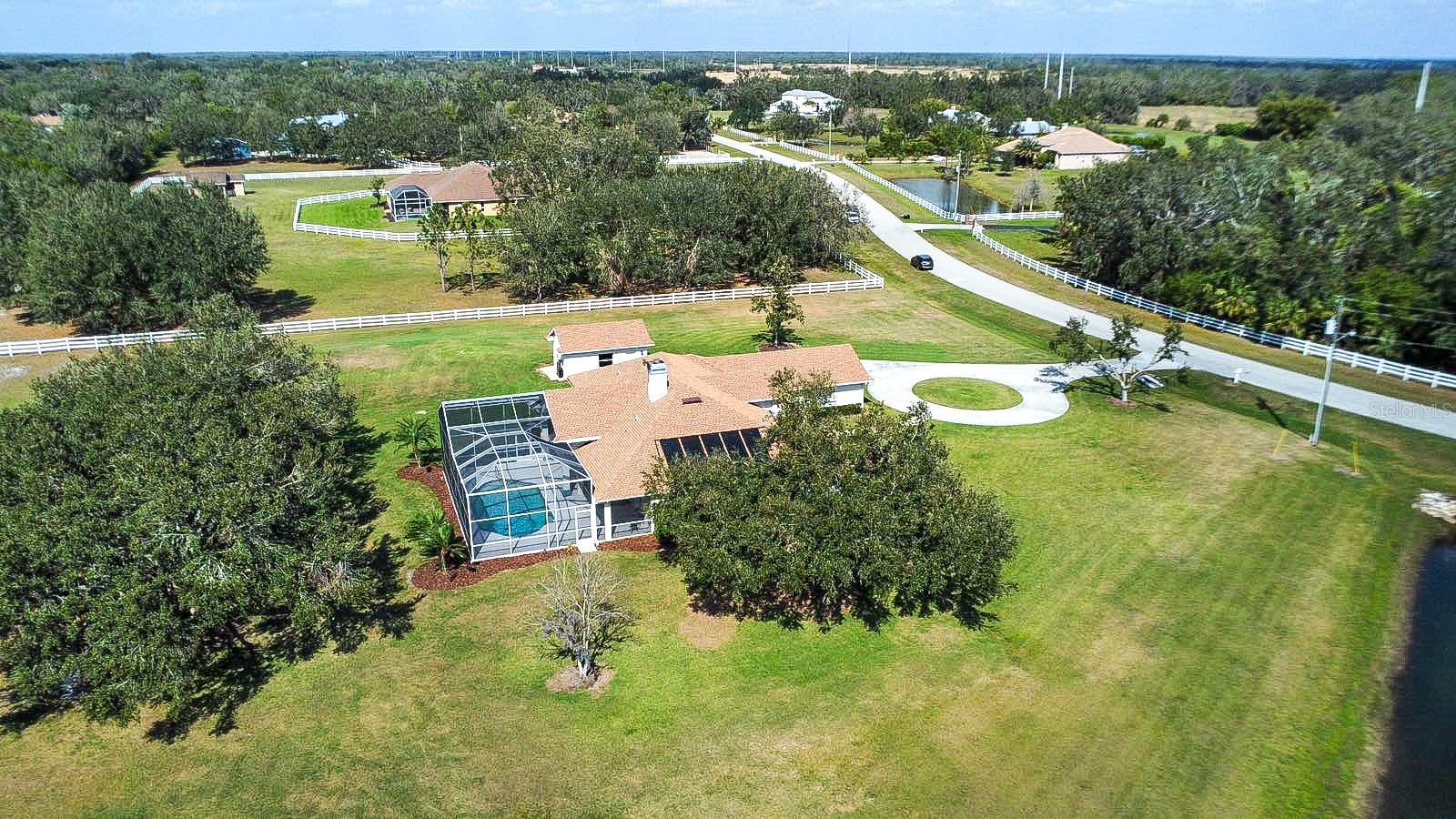 A4640614 Property Photo