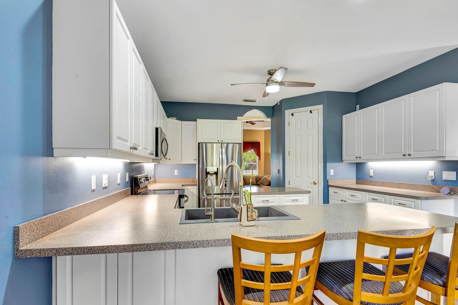 A4640614 Property Photo