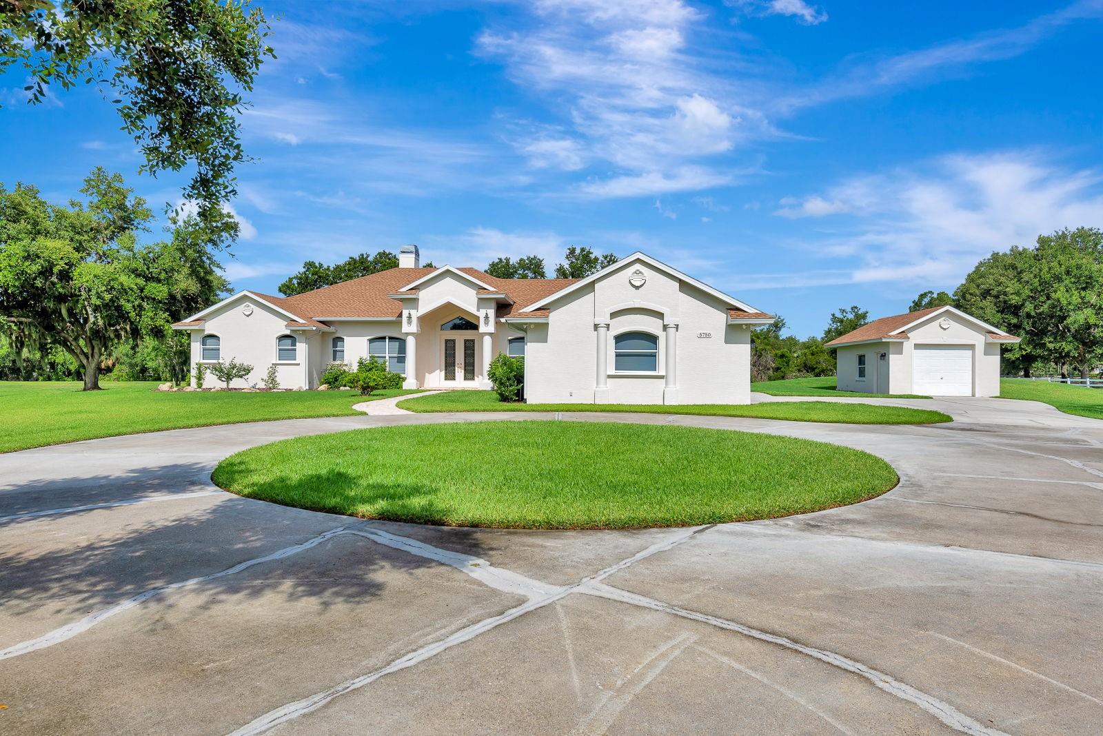 A4640614 Property Photo
