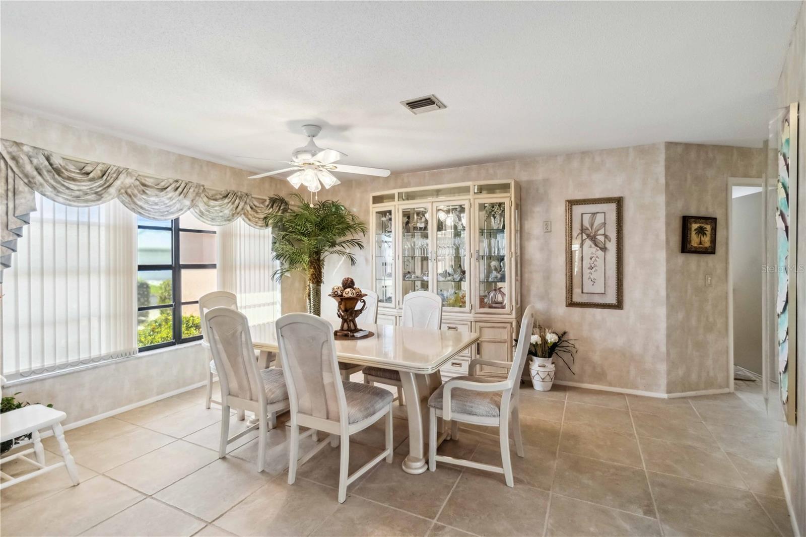 534 WARWICK LN, VENICE, FL, 34293