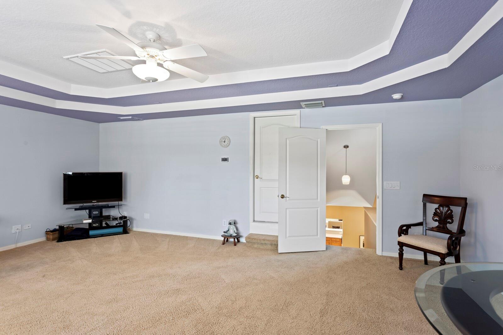 10214 GARDEN ALCOVE DR, TAMPA, FL, 33647