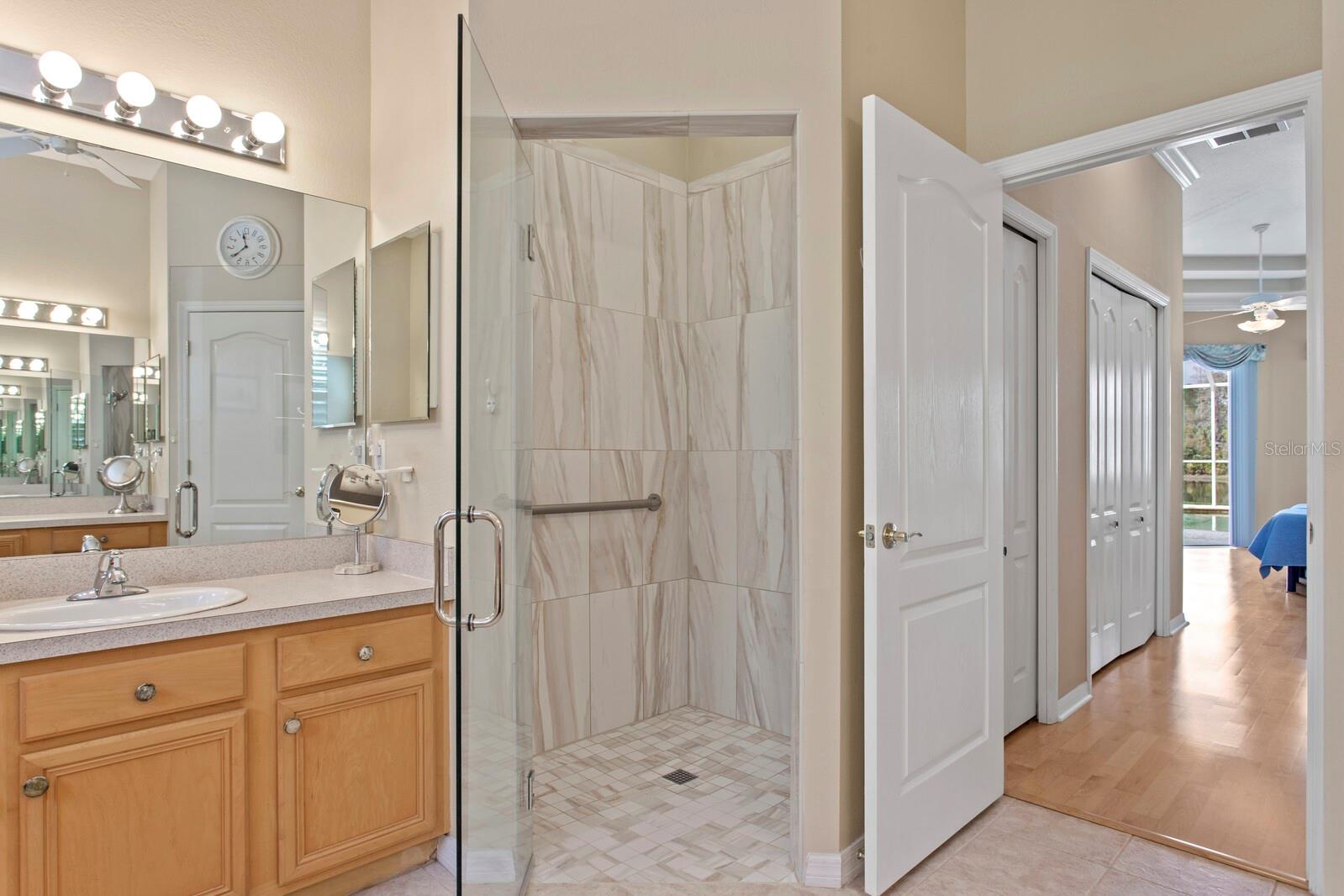 10214 GARDEN ALCOVE DR, TAMPA, FL, 33647